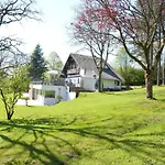 Stunning Family Gite Retreat シャレー