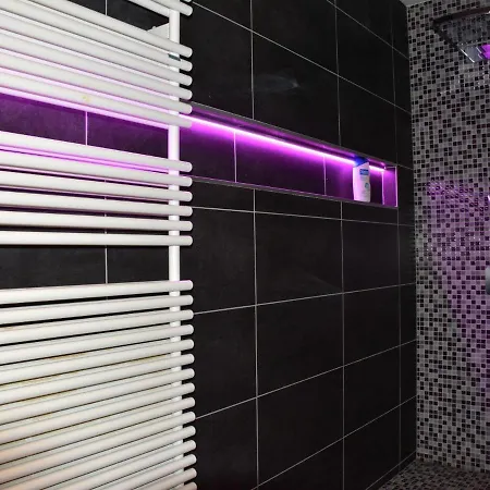 Stately Chalet In Stoumont With Pool Sauna Stoumont