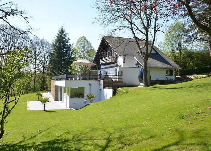 Stunning Family Gite Retreat Chalet Stoumont