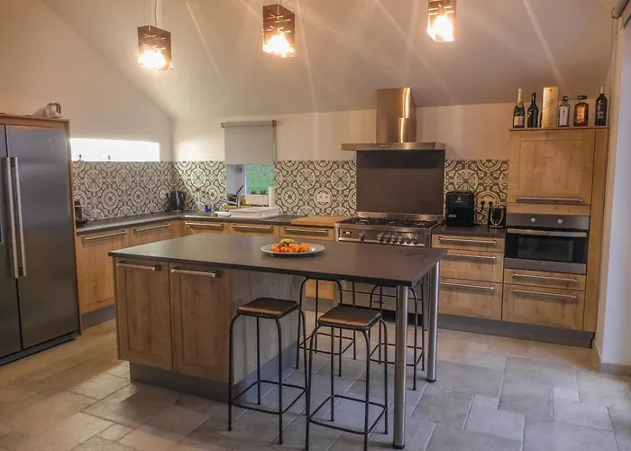 Stunning Family Gite Retreat Chalet Stoumont